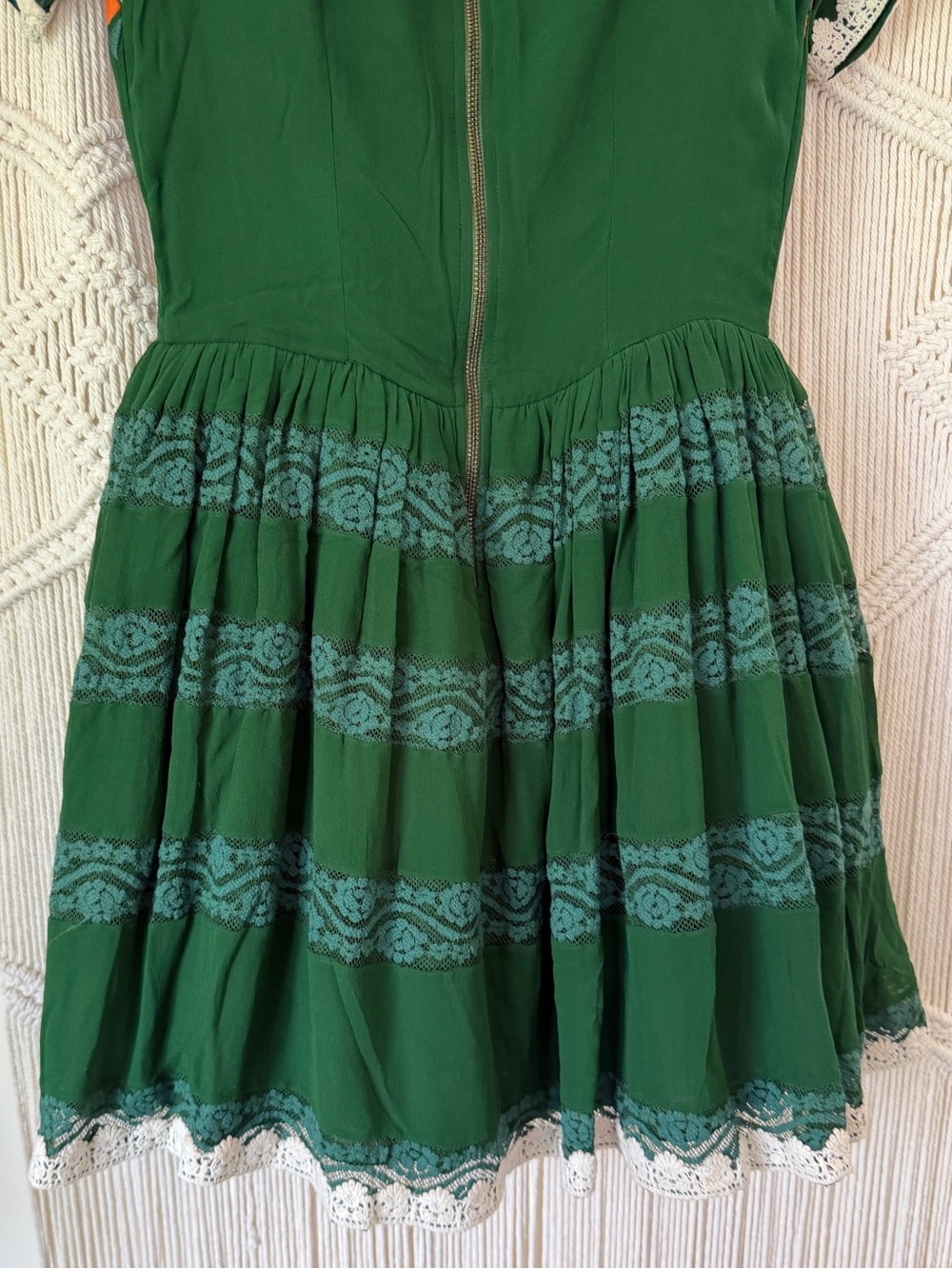 Hemant & Nandita Anthropologie Green Embroidered Full Skirt Dress S - Picture 12 of 14